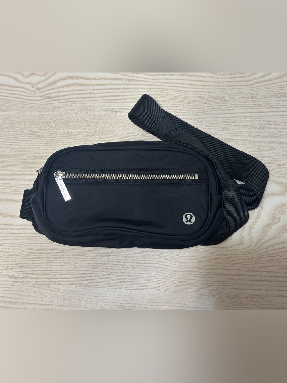 lululemon athletica Black Men’s Belt Bag with Silver Hardware